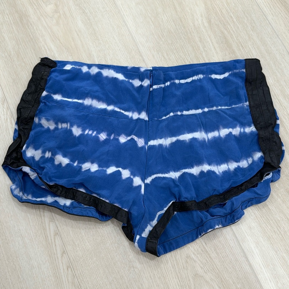 Acacia Silk Shorts